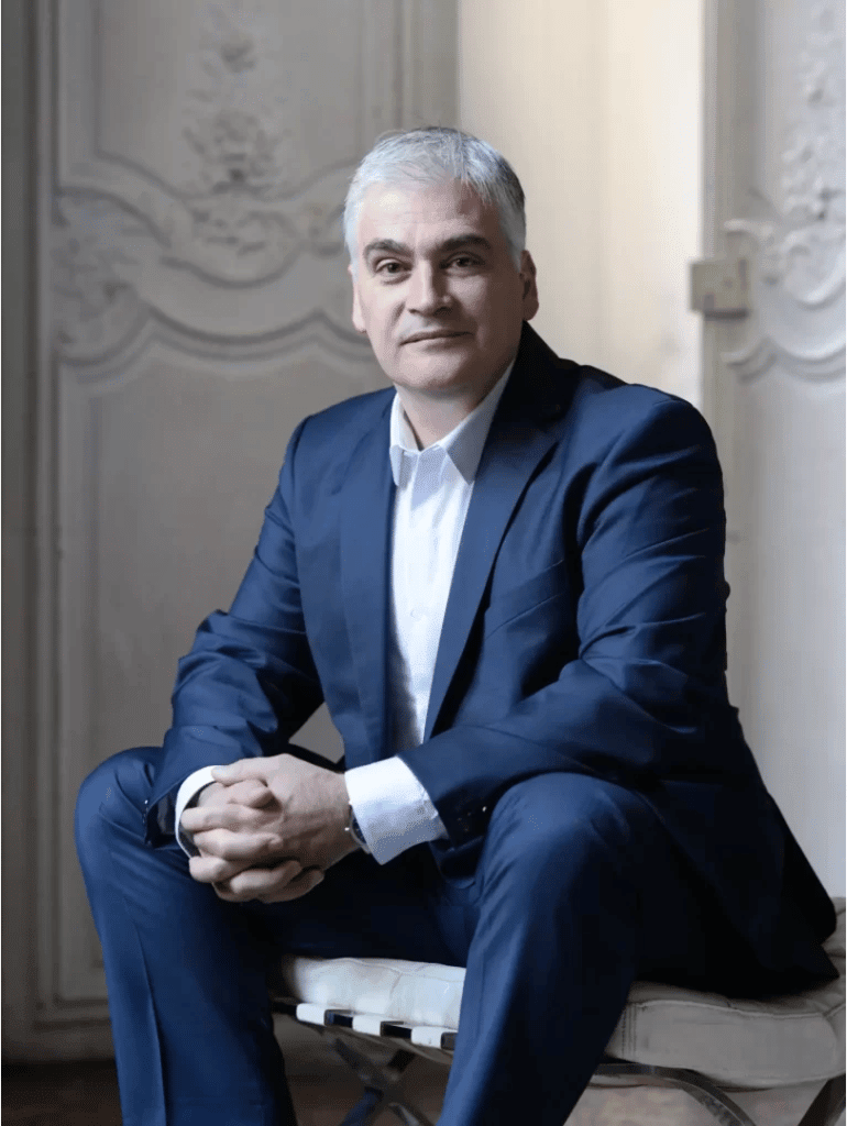 patrick tavaris movework