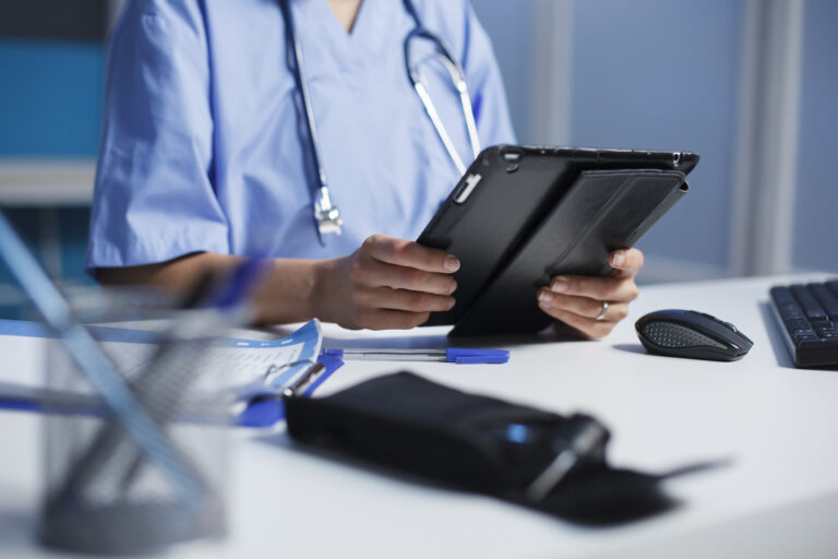 logiciel hospitalier